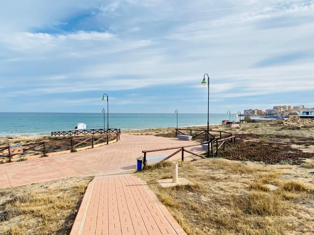 Sea View Apartments Dunas De La Mata Torrevieja Luaran gambar